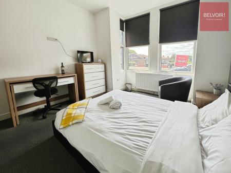Room Grimsby Road in Cleethorpes