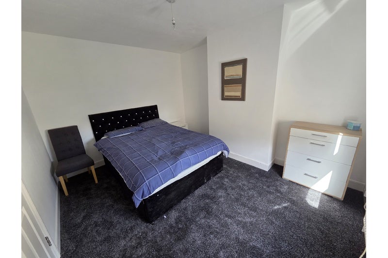 Room Wellington Road in Bridgwater
