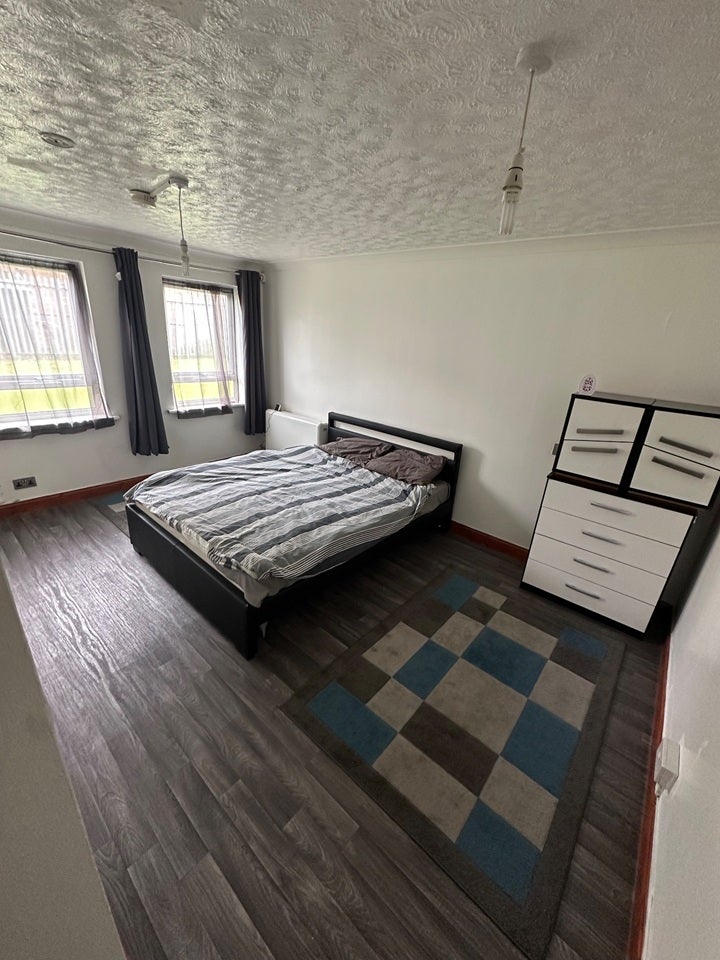 Flat Marsh Close in Leicester