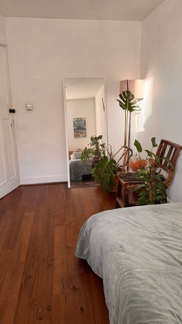 Flat Margery Street in Greater London