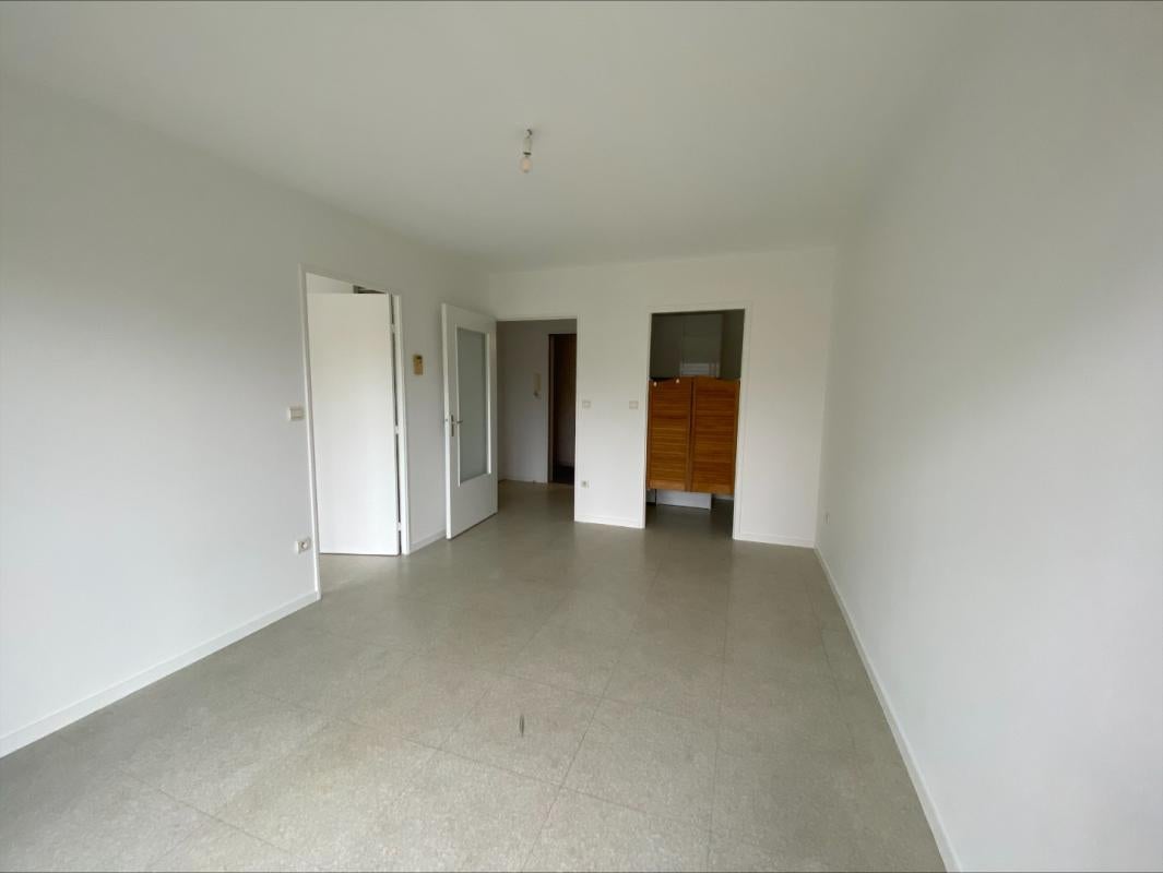 Flat Rue Jacques Gabriel in Rennes