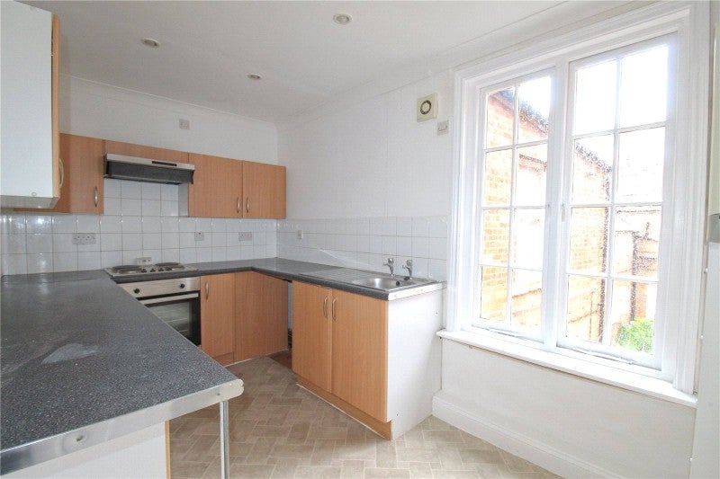 Flat Shails Lane in Trowbridge