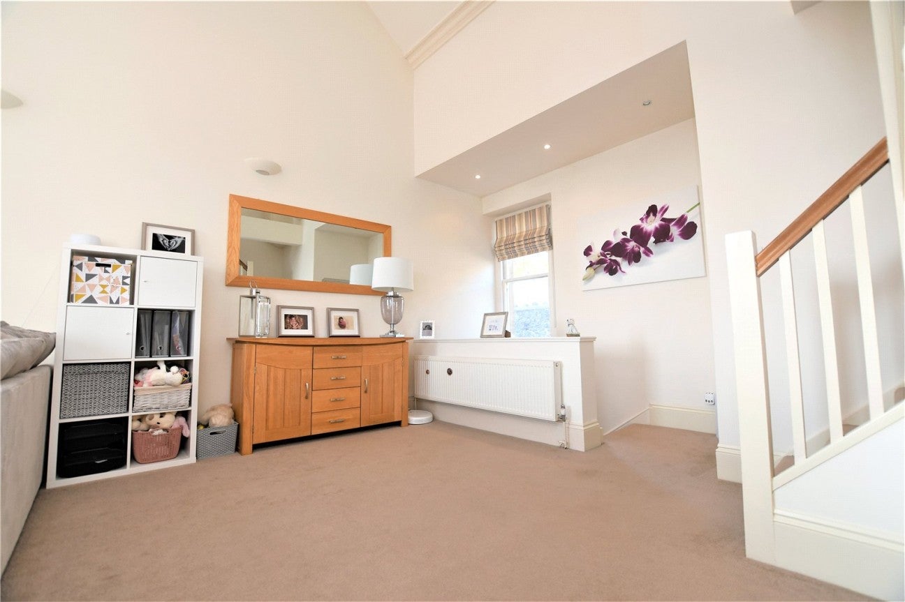 Flat South Road in Weston-super-Mare