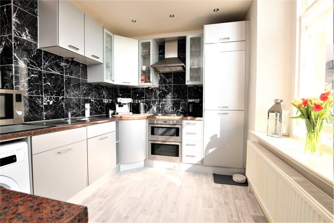 Flat South Road in Weston-super-Mare