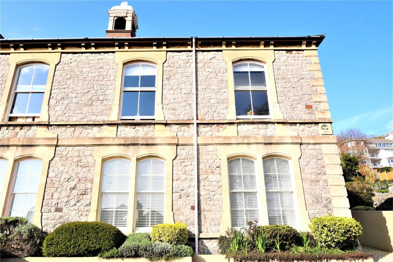 Flat South Road in Weston-super-Mare