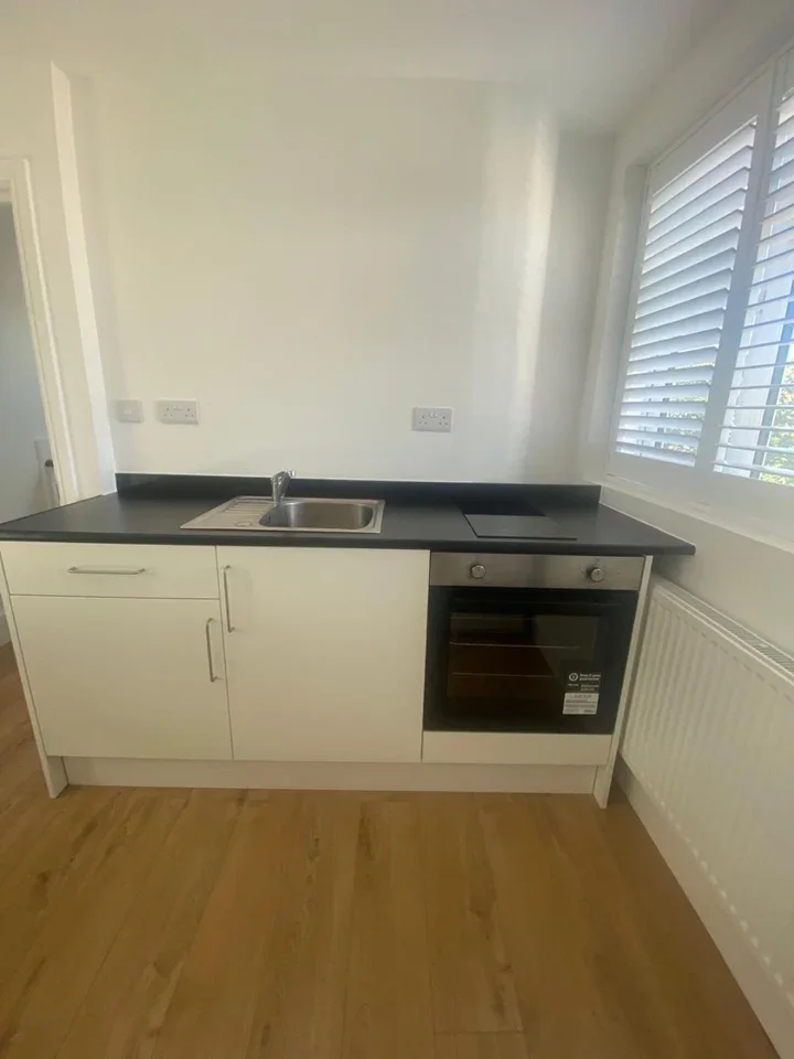 Flat Ashmore Road in City of Westminster