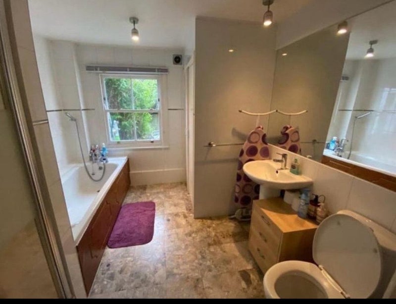 Room Drayton Park in Greater London
