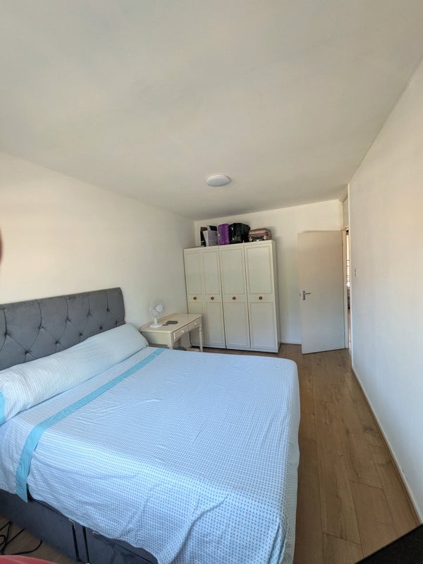 Room Conington Road in Greater London