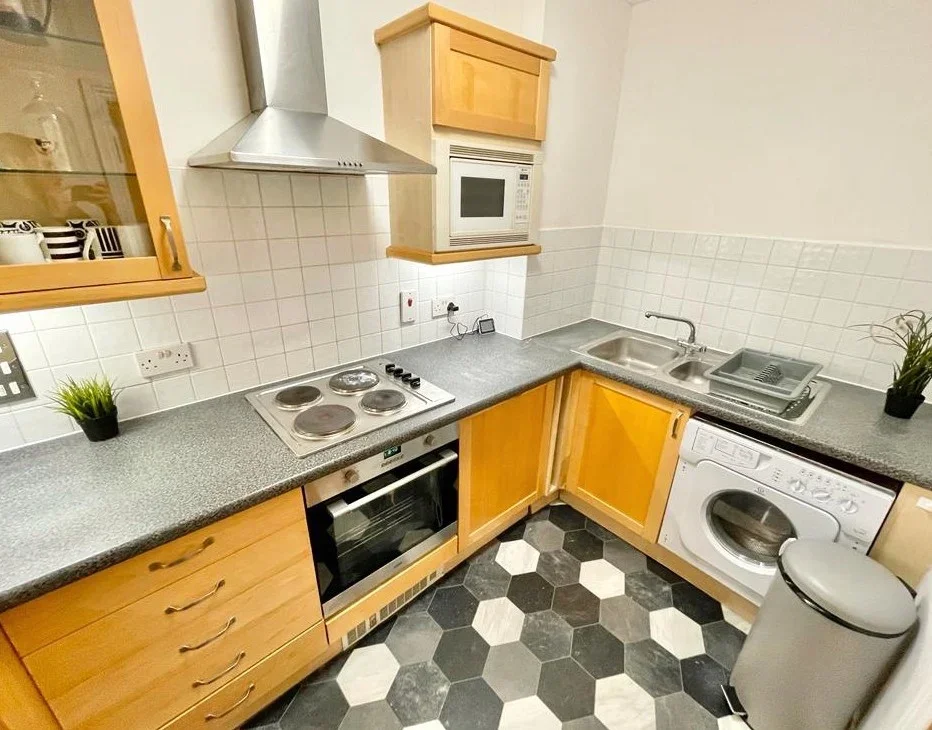 Room Lanark Square in Greater London