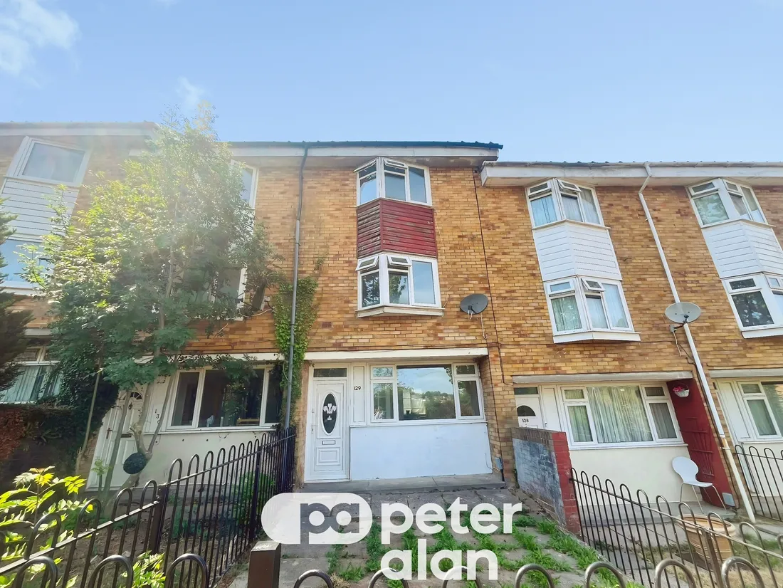 House Round Wood in Cardiff