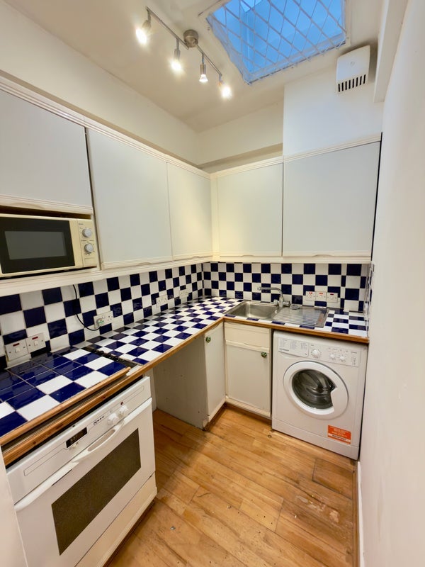 Flat Maida Vale in City of Westminster