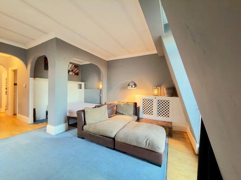 Flat Maida Vale in City of Westminster