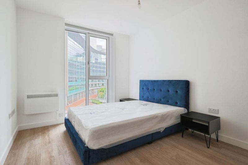 Room Quay Street in Salford