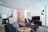 Flat Queen Street in Maidenhead