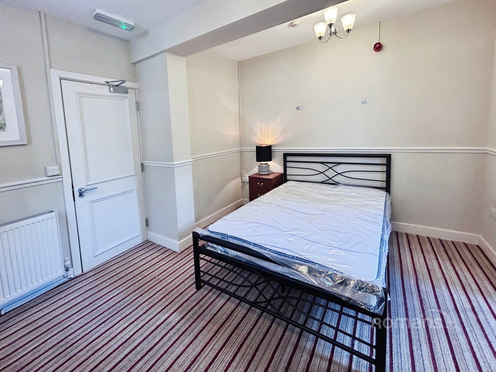 Room Oxford Road in Reading