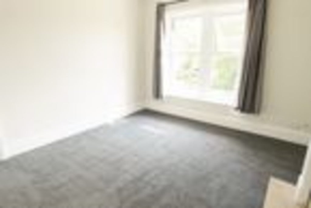 Flat Withy Parade in Preston