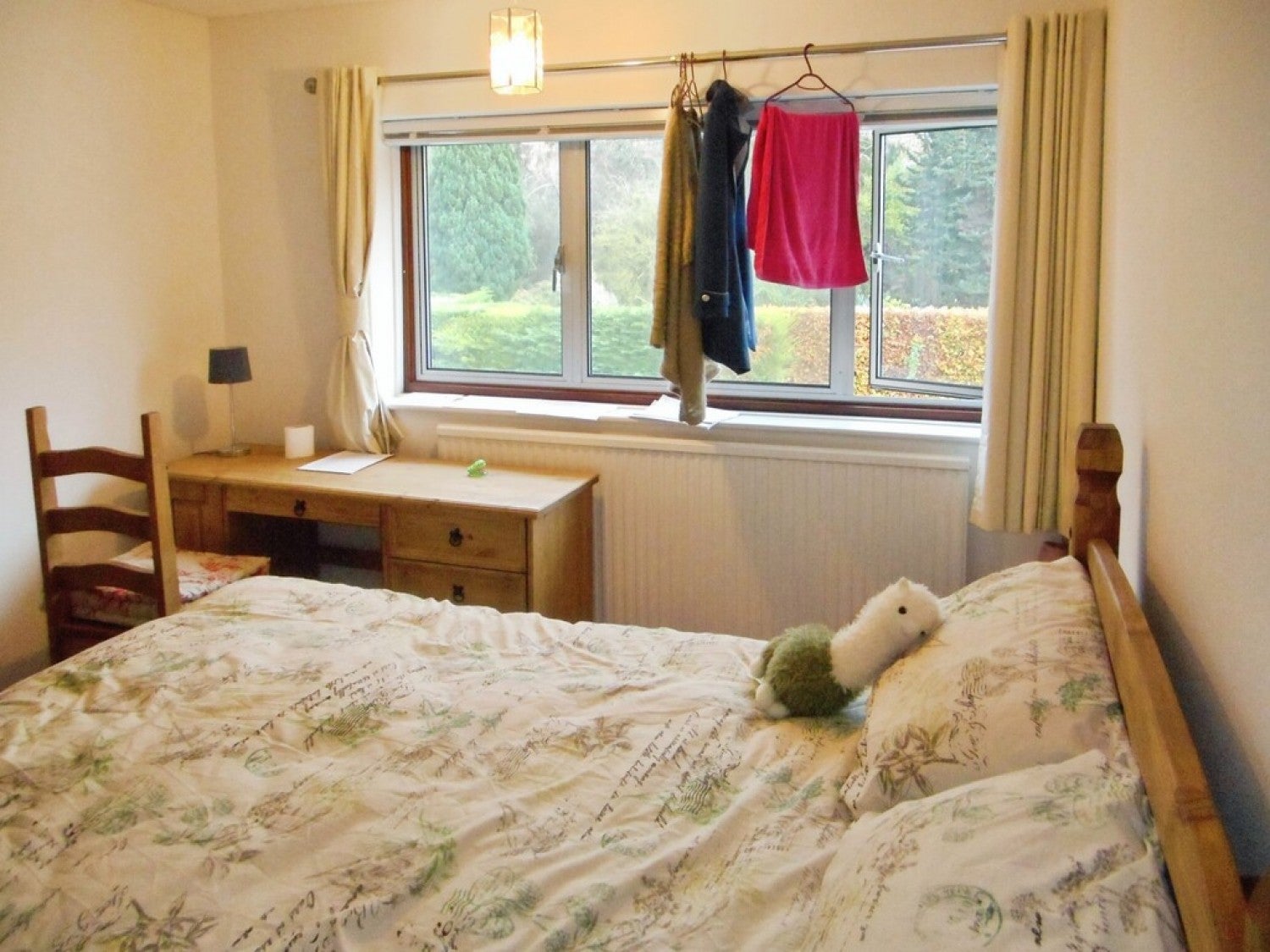 House Dunvegan Close in Exeter