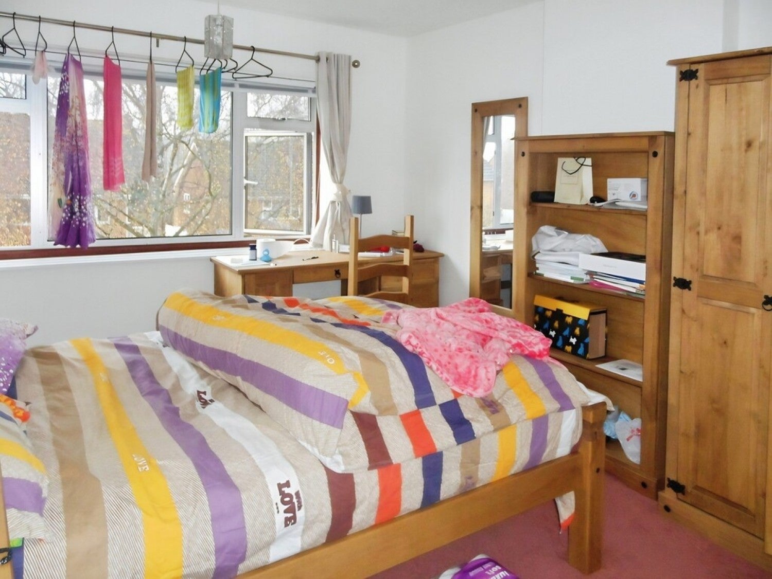 House Dunvegan Close in Exeter