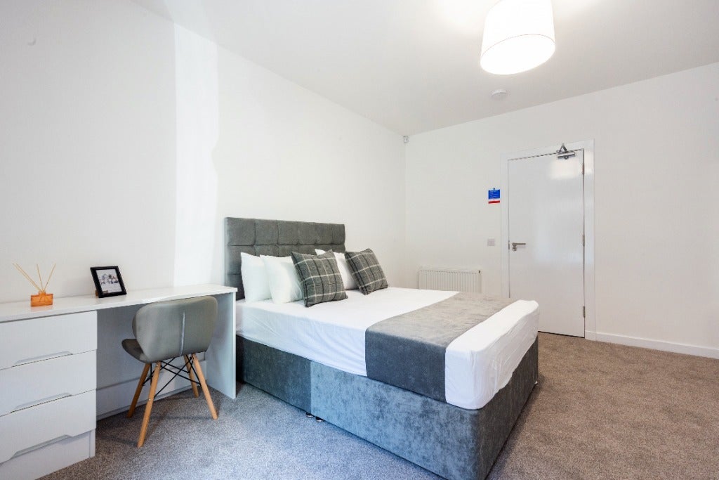 Room St Peter Street in Dundee