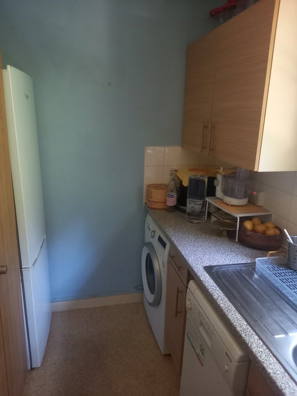 Flat Kenley Walk in Greater London