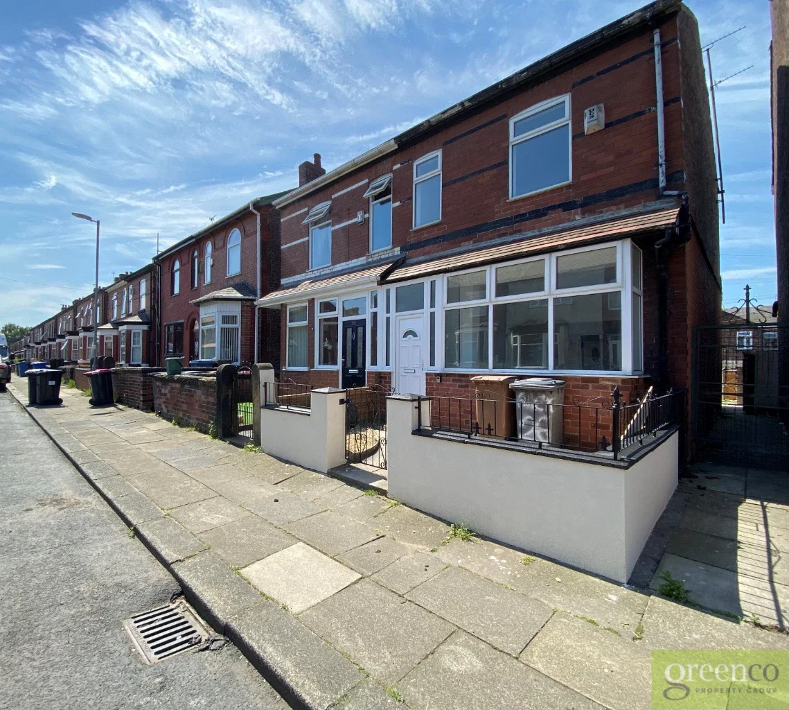 House Alexandra Road in Salford