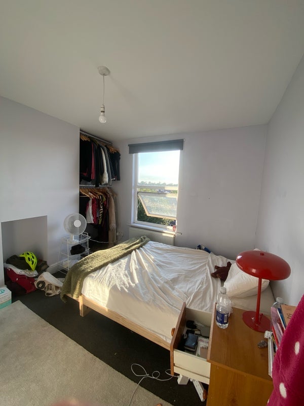 Room Crystal Palace Road in Greater London