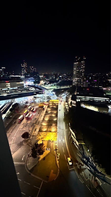 Flat Station Street in Greater London