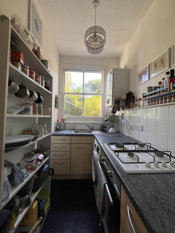 Room Franciscan Road in Greater London