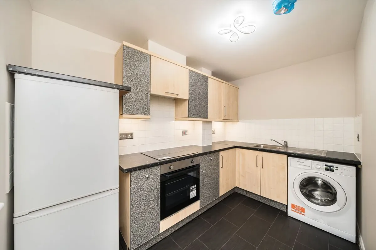 Flat Sopwith Way in Greater London