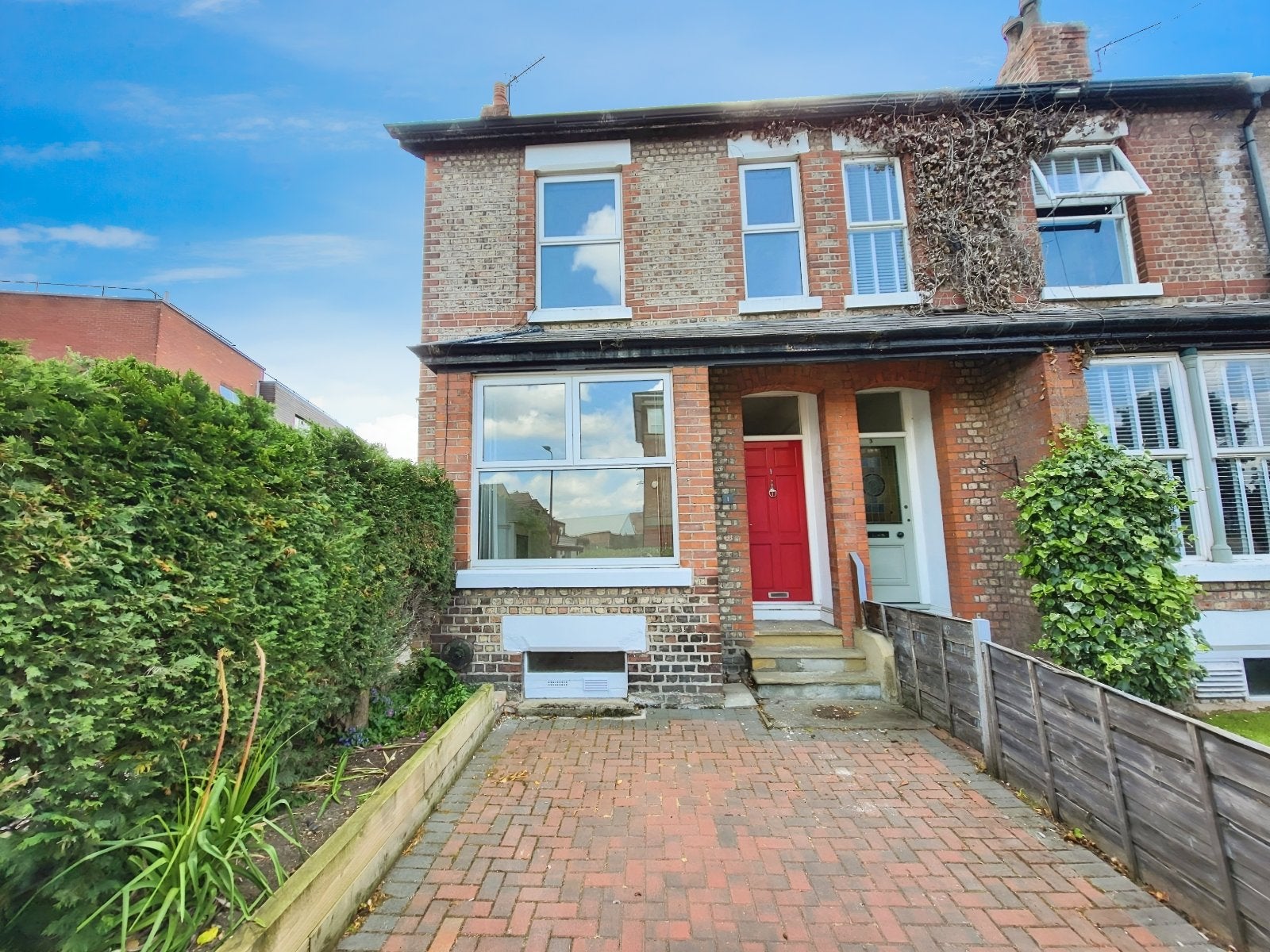 House Mersey Road in Trafford