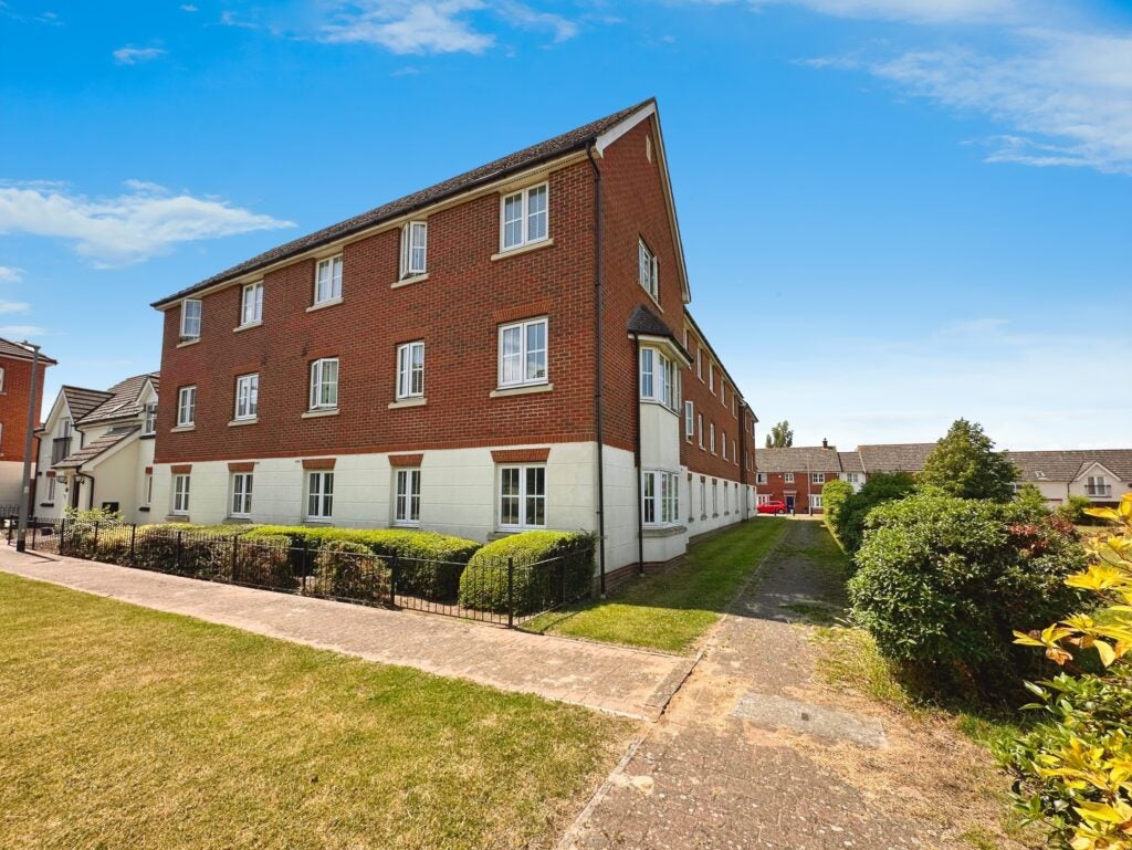 Flat Baden Powell Close in Chelmsford