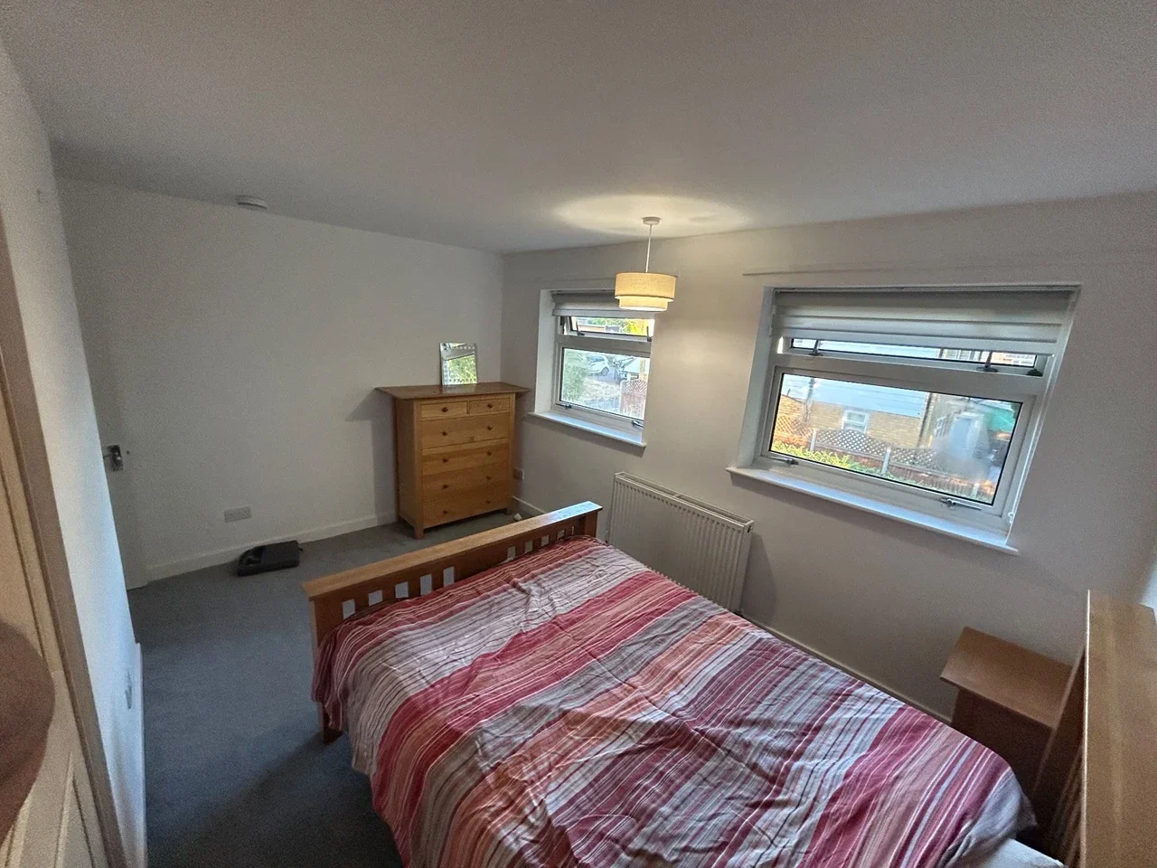 Room Featherston Road in Stevenage
