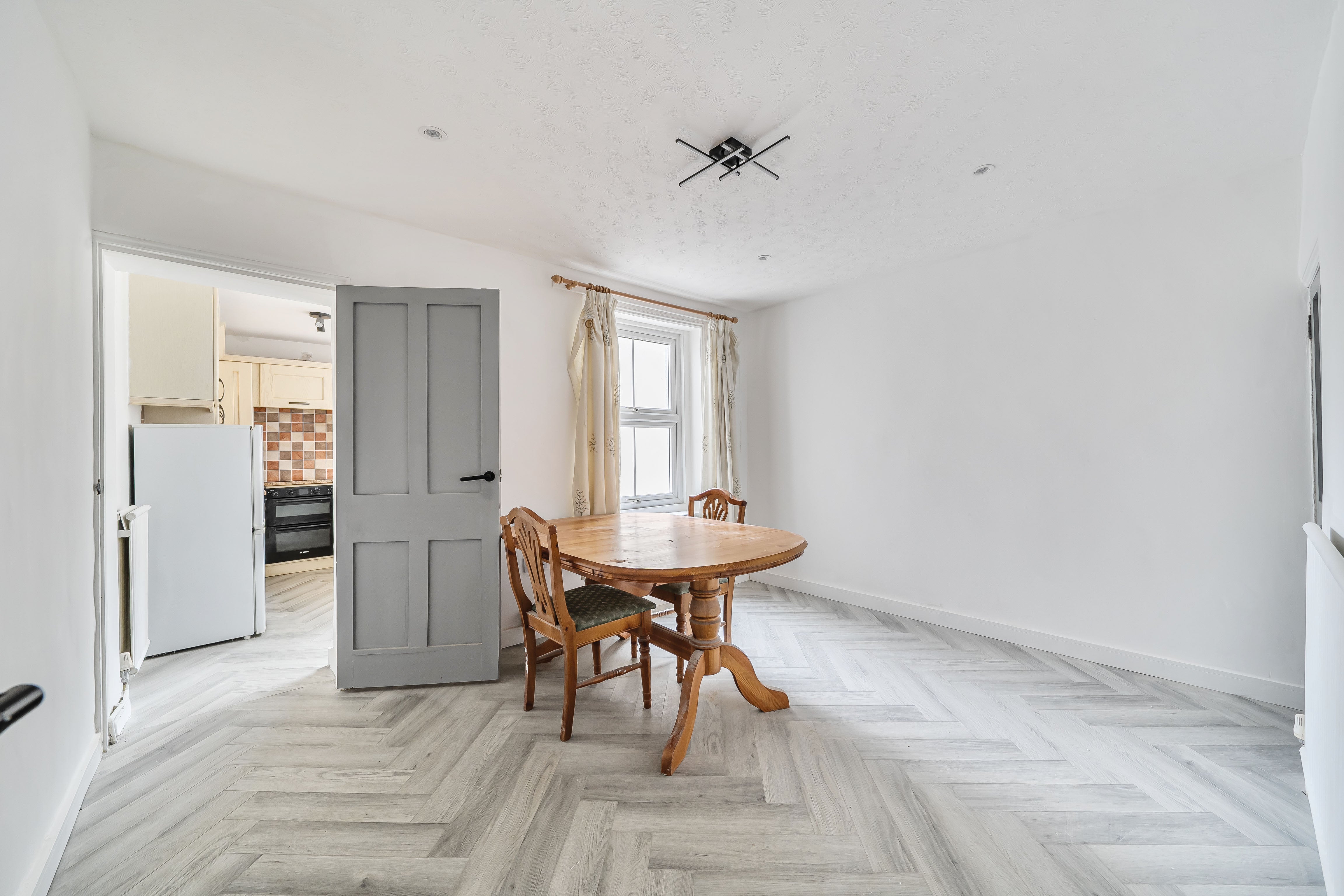 House Washpool in West Swindon