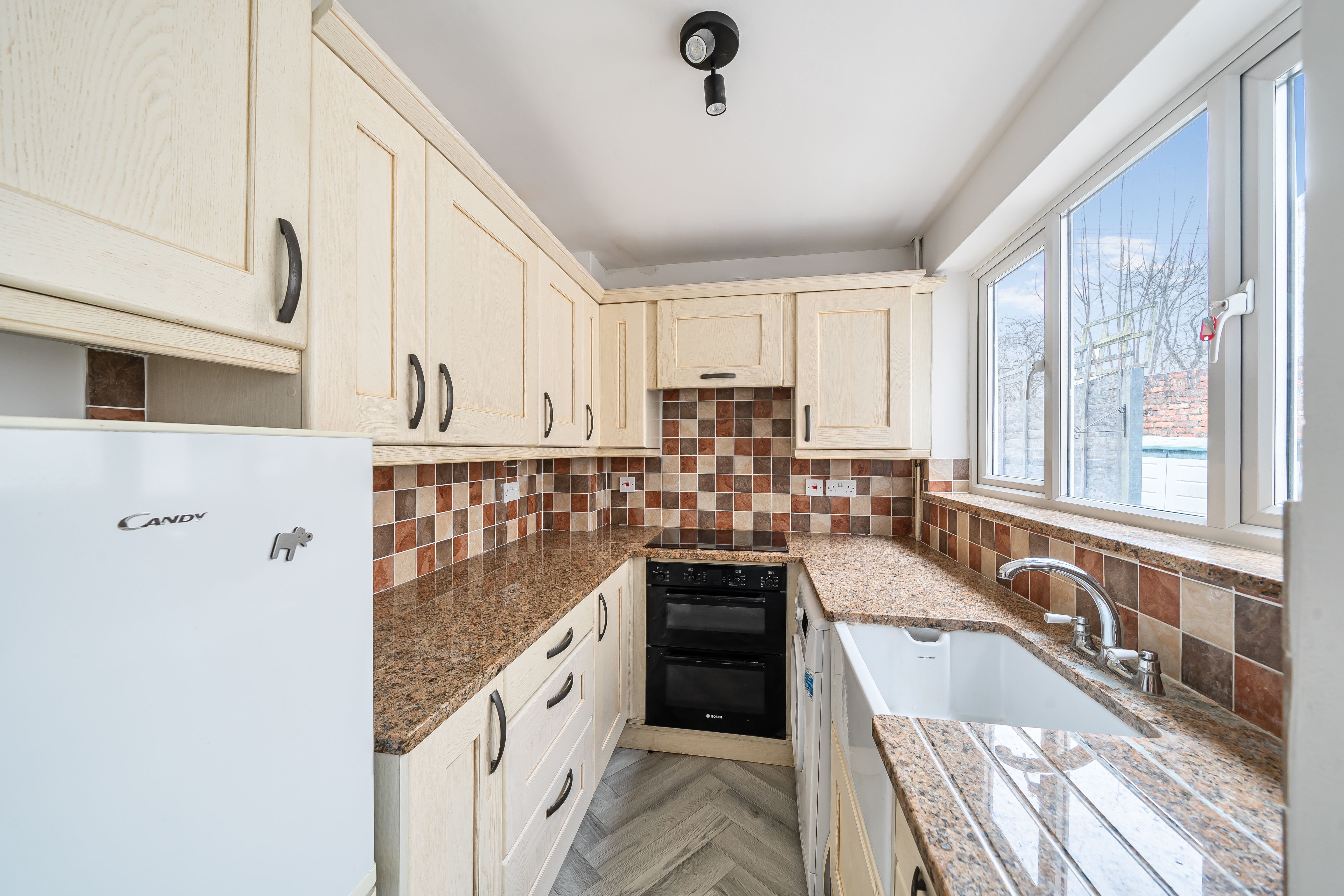 House Washpool in West Swindon