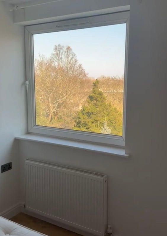 Room Clapham Manor Street in Greater London