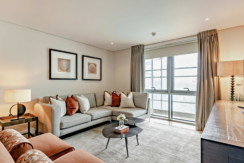 Flat Merchant Square in City of Westminster