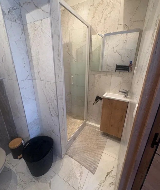 House Rue des Treilles in Libourne