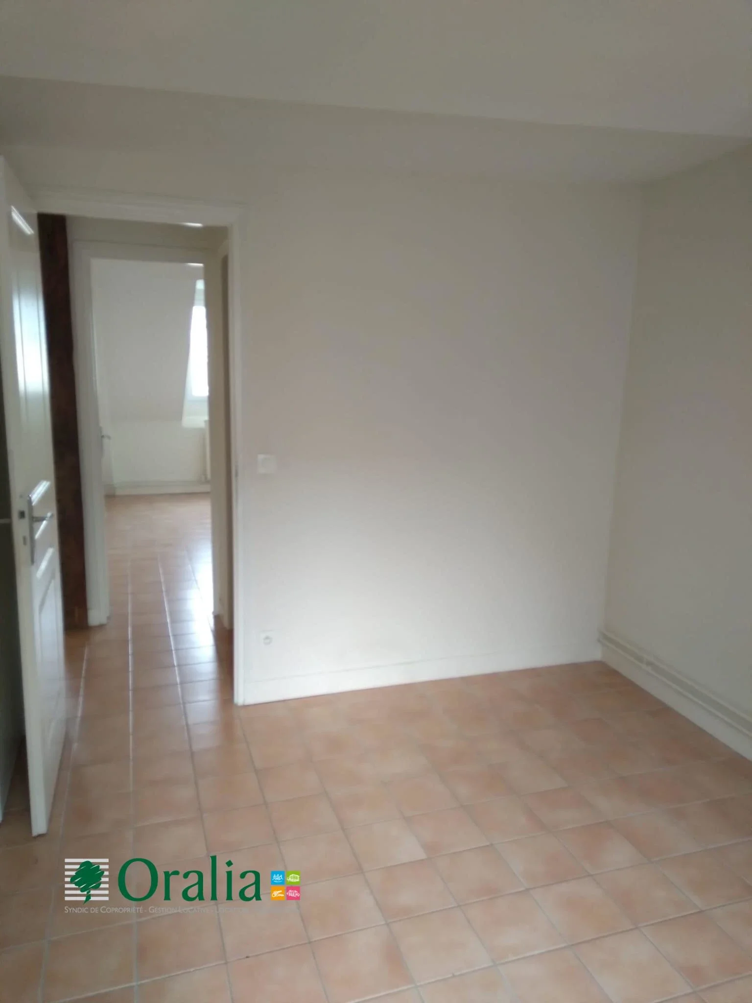 Flat Rue Froidevaux in Paris