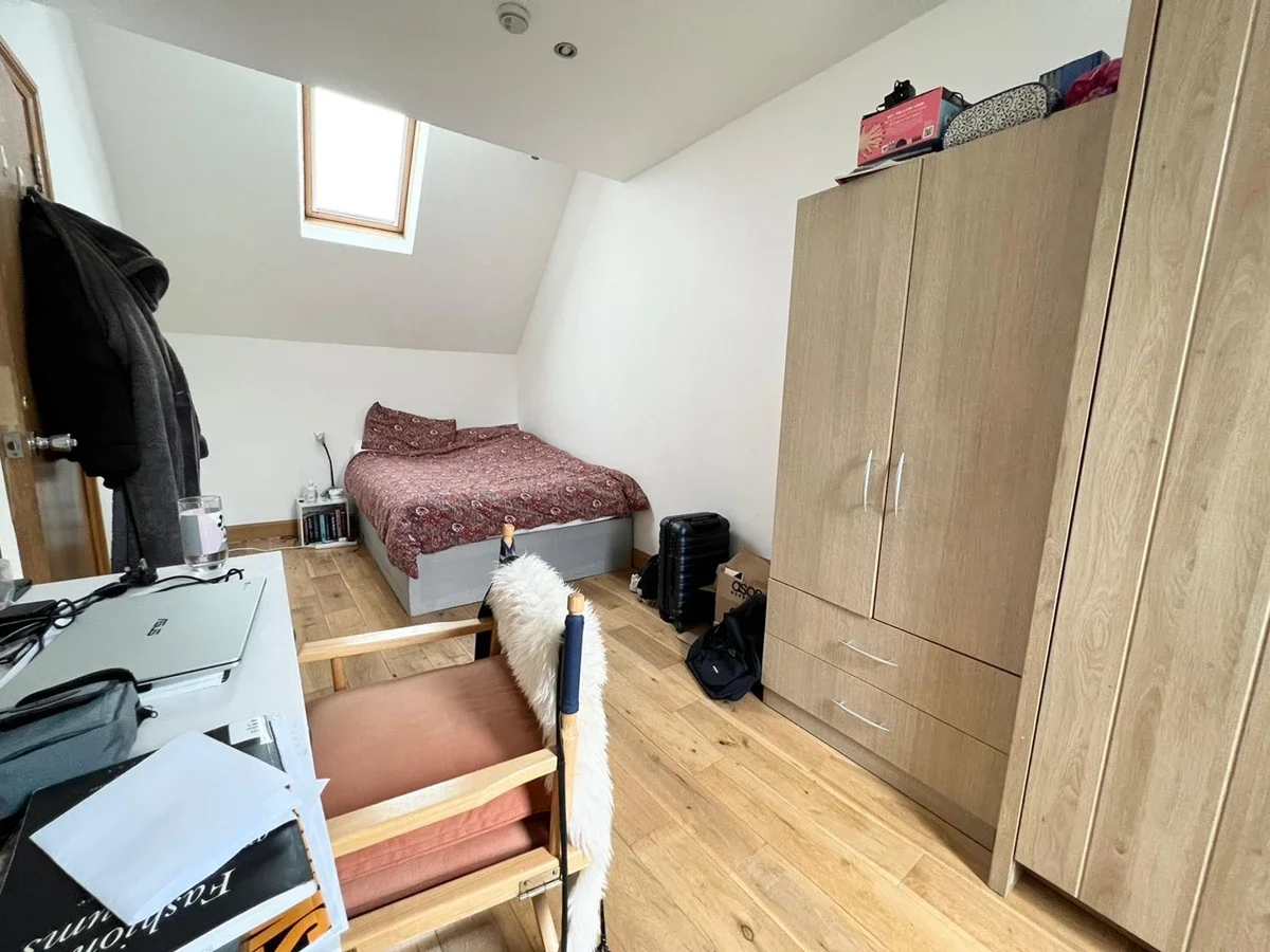 House Tavistock Terrace in Greater London