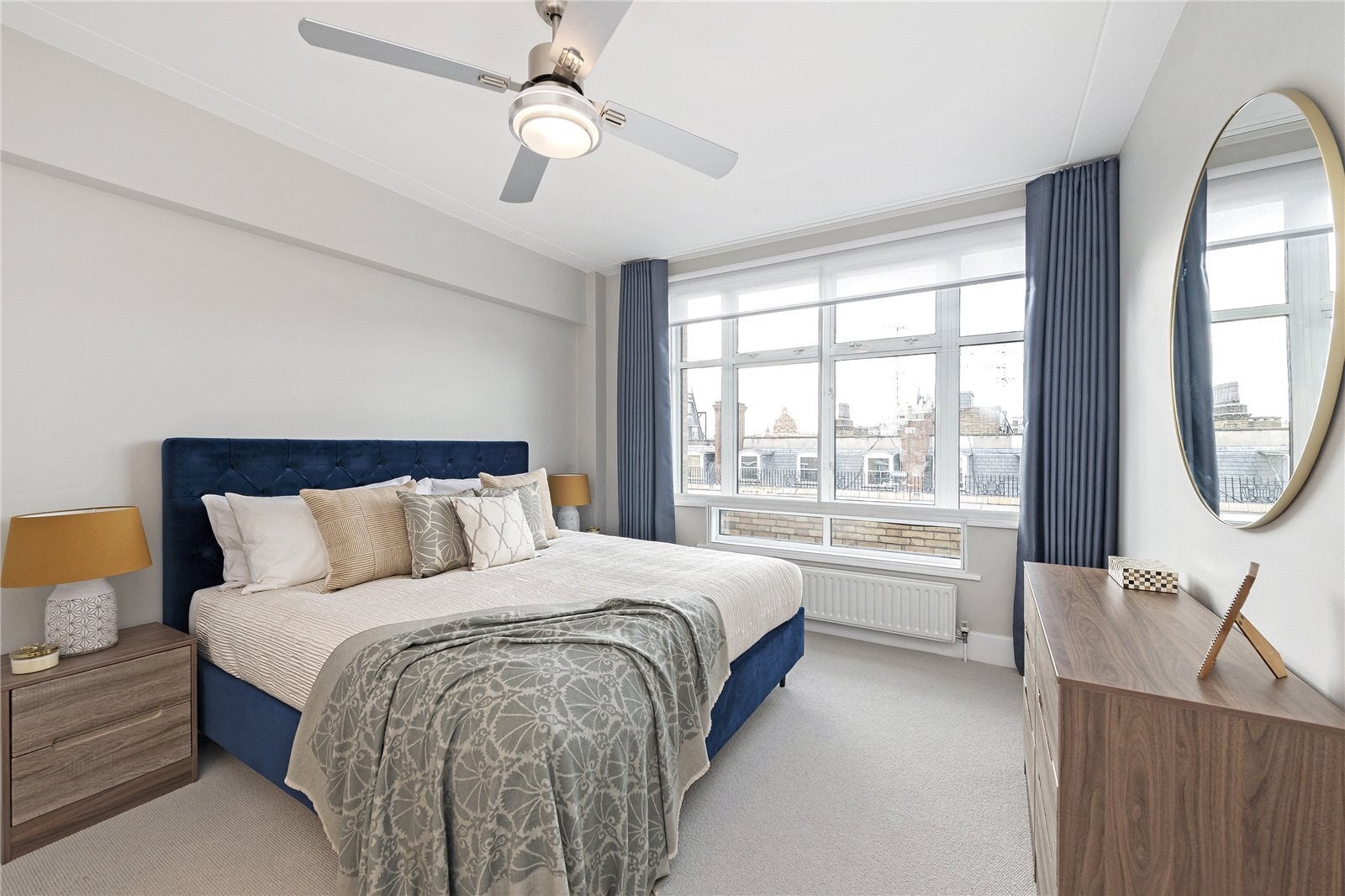 Flat Sloane Street in Greater London