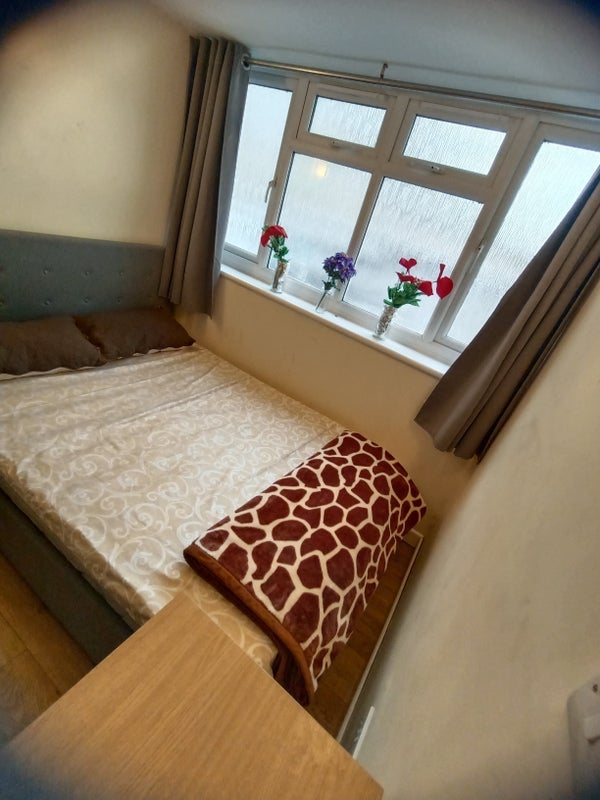 Room Octavia Close in Greater London