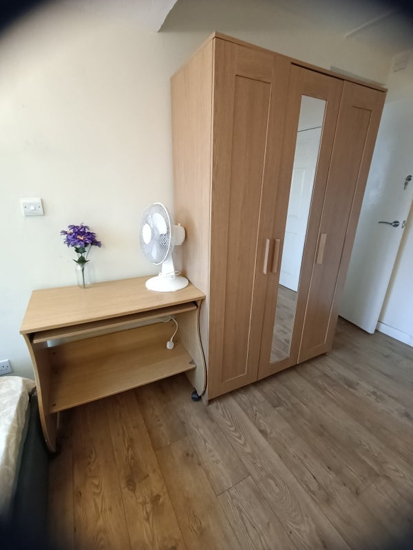Room Octavia Close in Greater London
