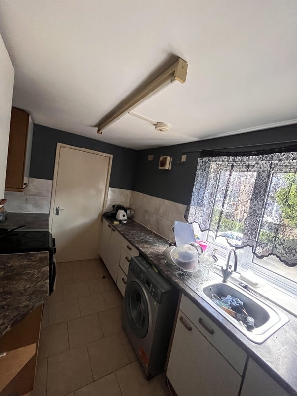 Room Lithos Road in Greater London
