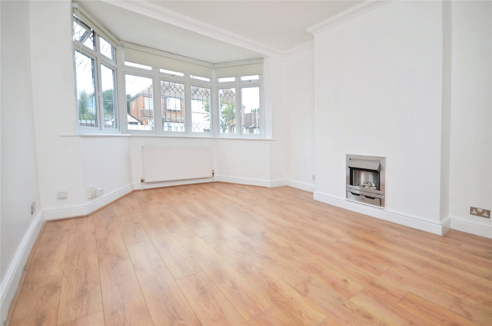 Flat The Grove in Greater London
