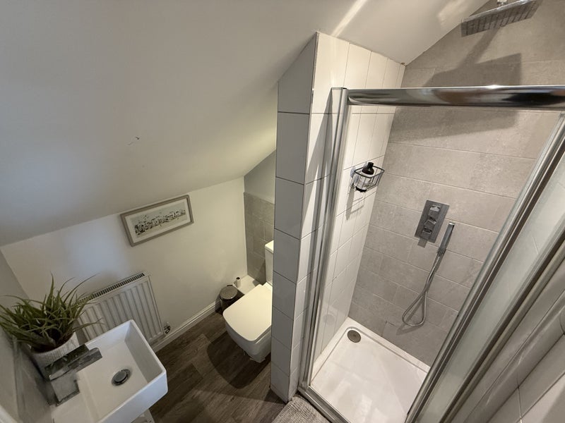 Room Brampton Road in Rotherham