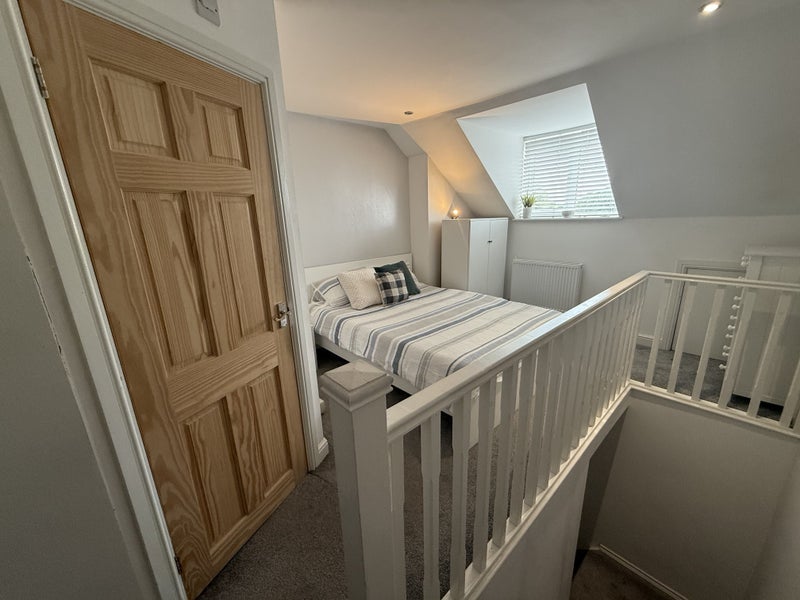 Room Brampton Road in Rotherham