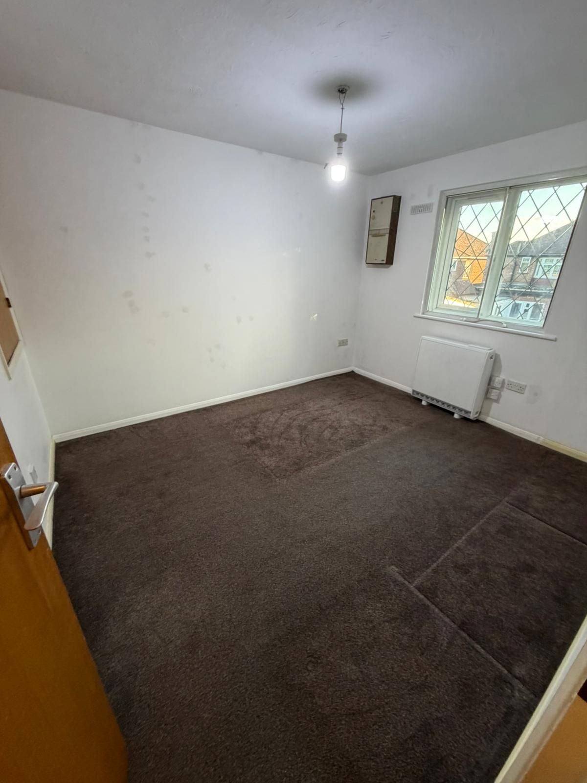 House Hawthorn Close in Greater London