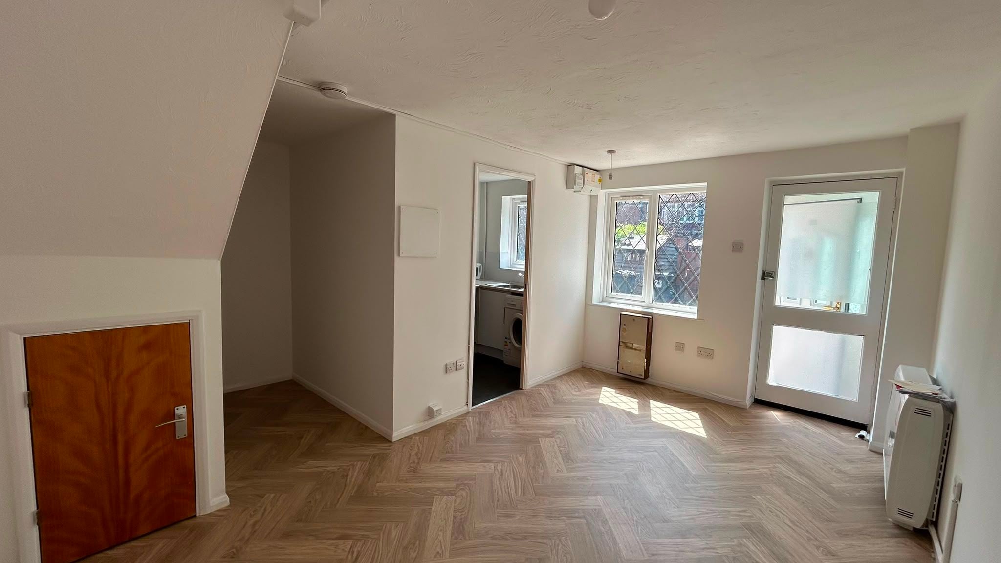 House Hawthorn Close in Greater London
