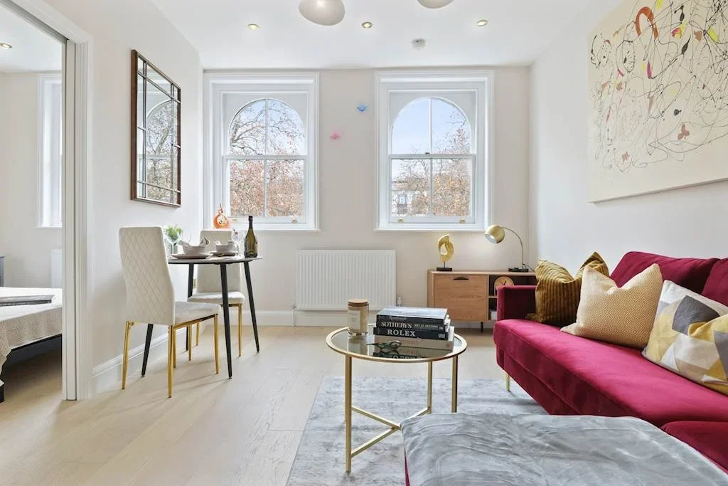Flat Kensington Gardens Square in City of Westminster