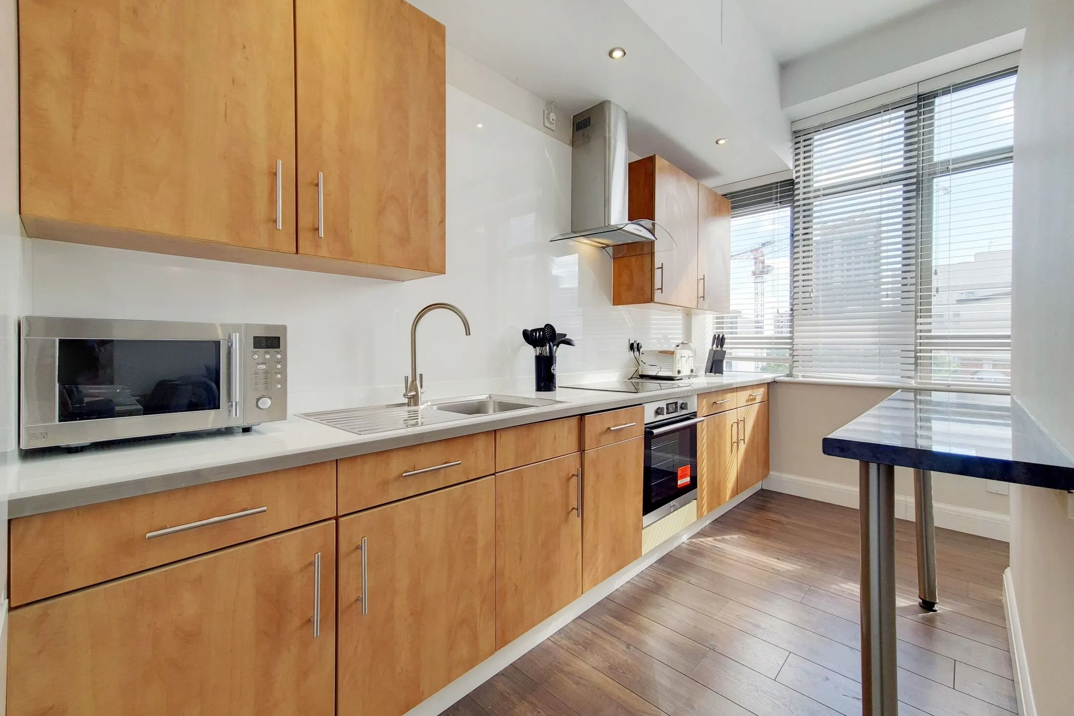 Flat Dingley Road in Greater London
